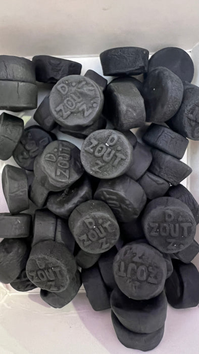 Double Zout Black Licorice Buttons